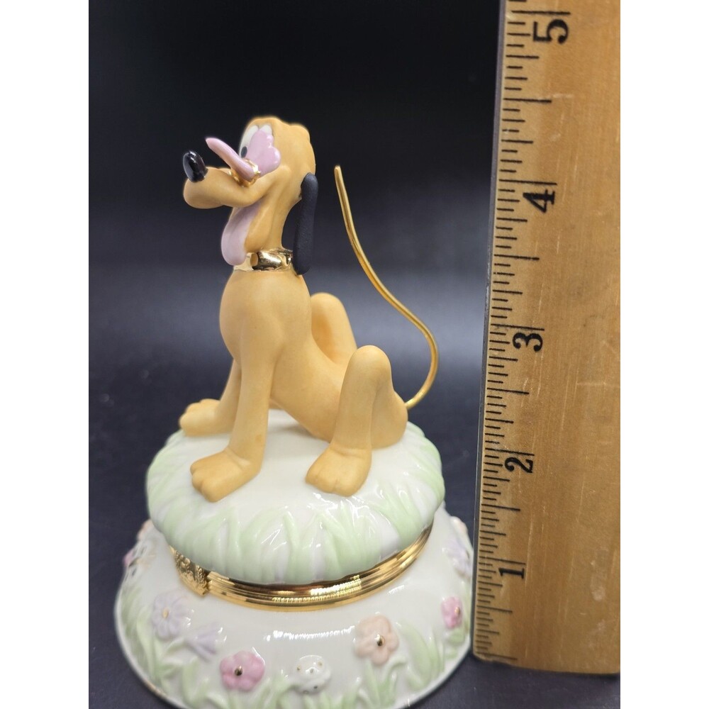 LENOX Disney A FRIEND FOR PLUTO TREASURE BOX Butterfly On Nose NEW in BOX No COA - Picture 4 of 11